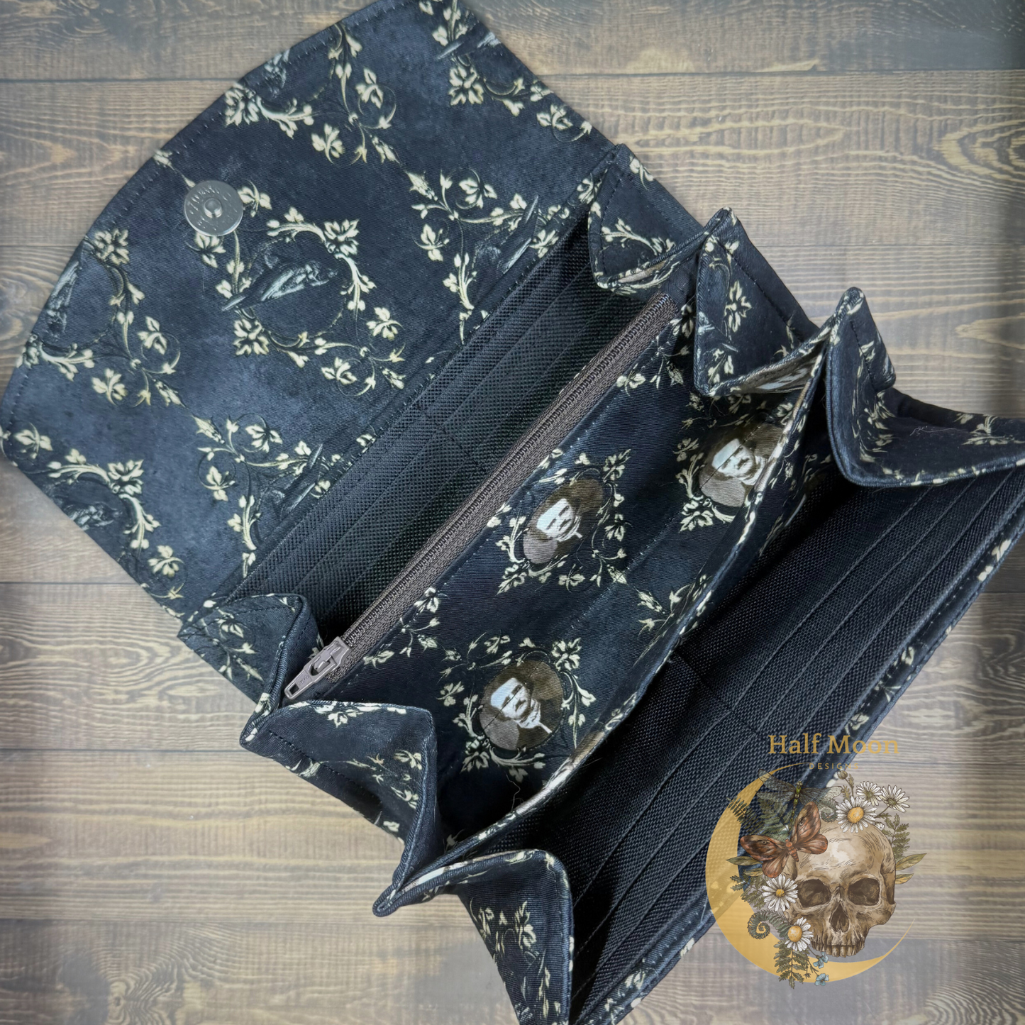 The Tell-Tale Clutch style wallet