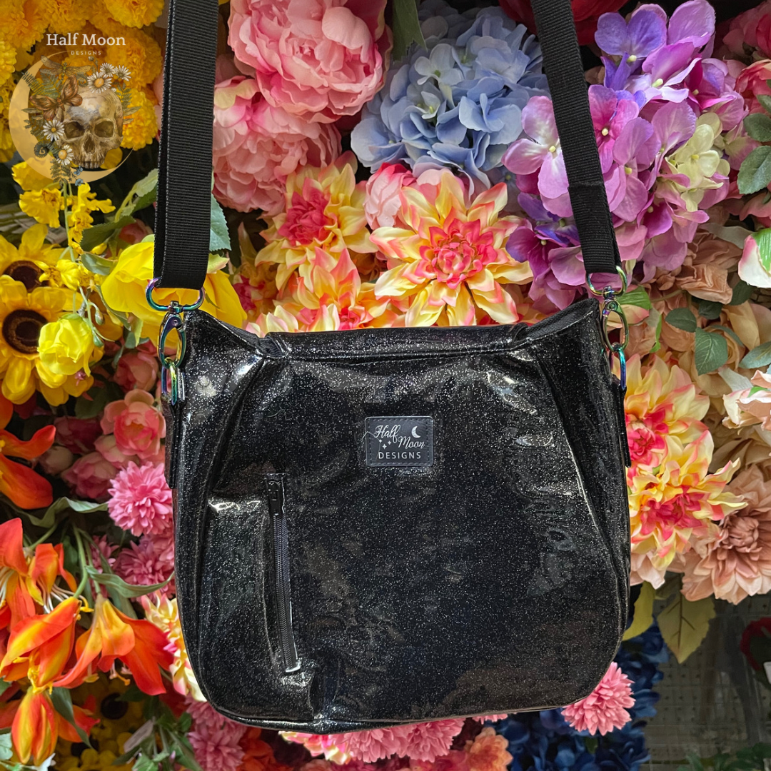 The Purrrrfect crossbody. The cat bag. In black sparkle faux patent leather