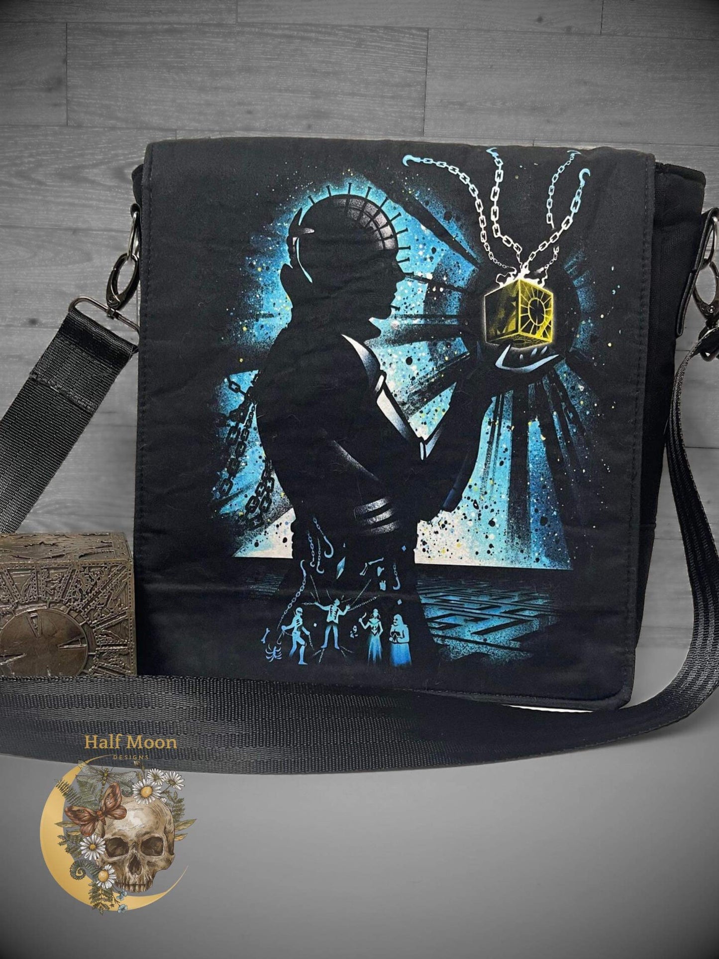 Heck priest messenger bag