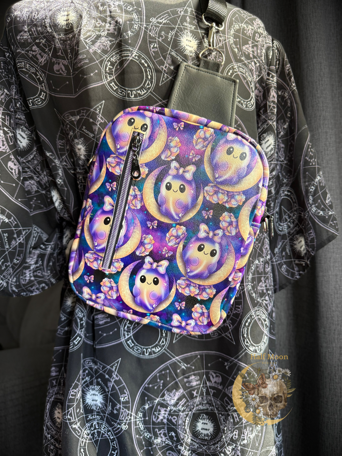 🎃👻 Spooktacular Ghostie Mini Sling Bag – Purple, Practical & Perfectly Boo-tiful! 👻🌙